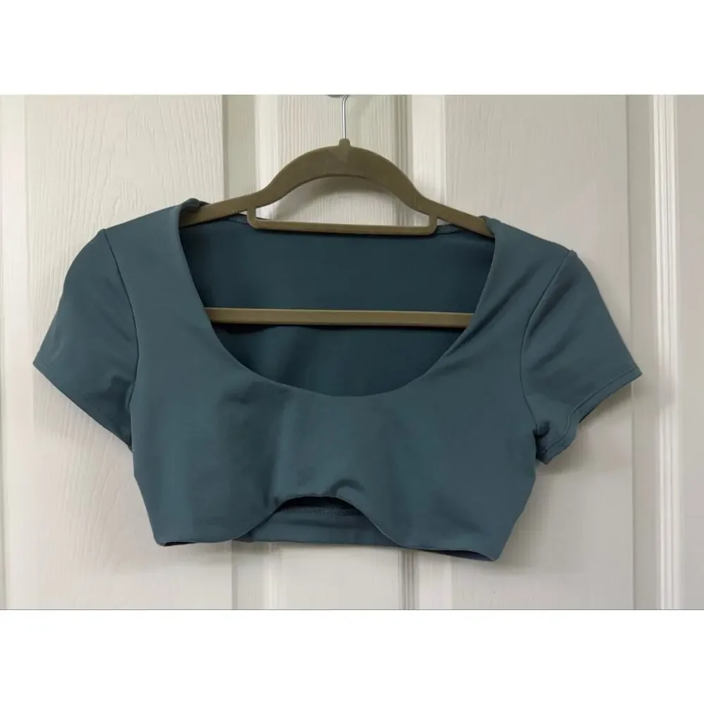 Alo Yoga Airbrush Figure Short Sleeve Bra Top Retail $68 Small teal blue green